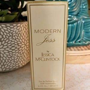 Modern Jess Eau de Parfum spray NWOT